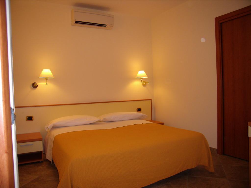 Hotel Beatrice Florence Room photo